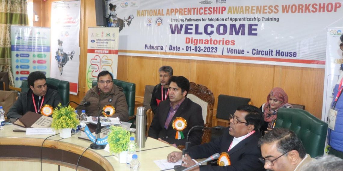 DC Pulwama presides over National Apprenticeship Awareness Workshop