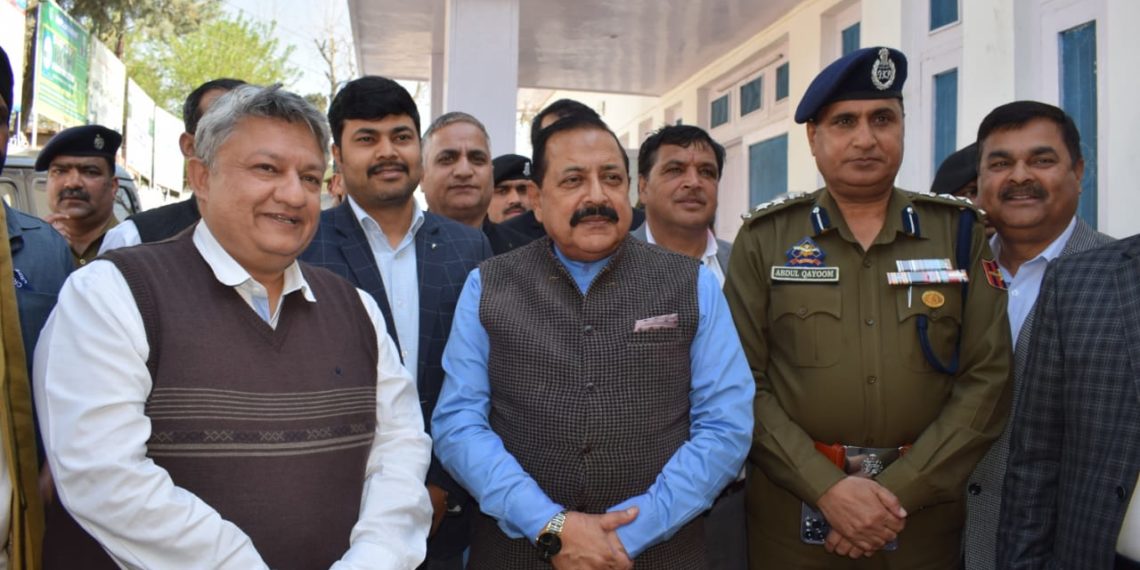 Dr Jitendra assesses progress on mega projects under NHPC, NHIDCL, GREF in Doda