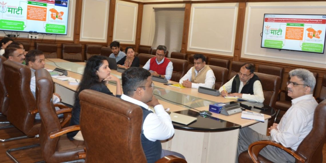 Dulloo reviews promotion campaign for HADP