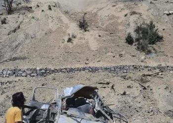 Major Landslide Buries Car, Rescue Operation Underway On Srinagar Jammu NHW