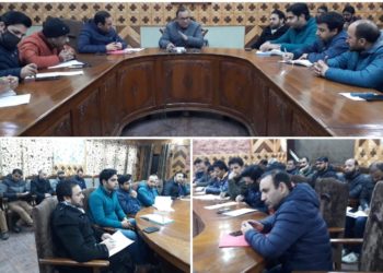 ADC Kupwara chairs Revenue Officers meeting at Kupwara