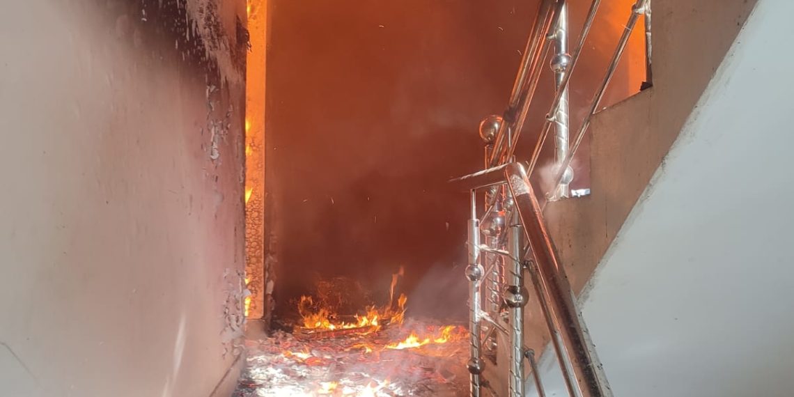 Fire Breaks Out In Srinagar Locality
