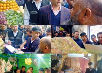 ADC Bandipora leads market checking team,on spot action taken against violators