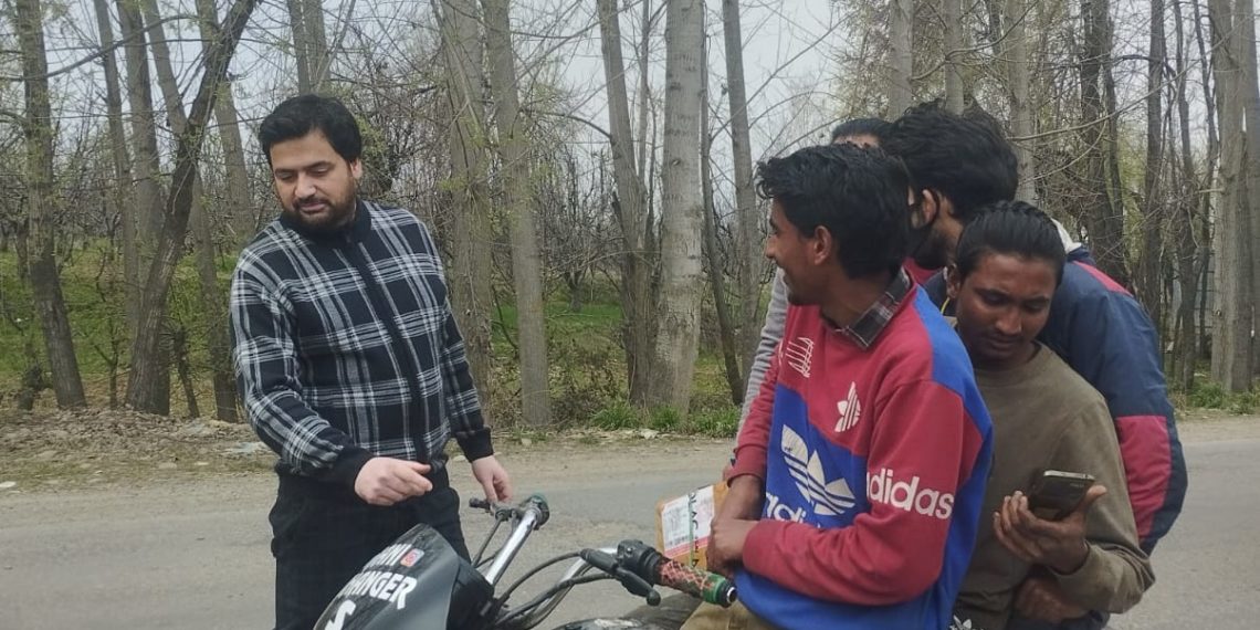 ARTO Pulwama intensifies Vehicle Checking Drive