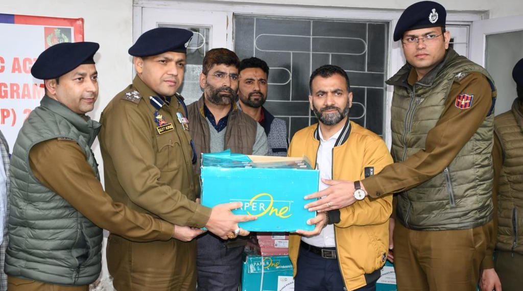 RPHQ Srinagar organises Civic Action Programme at Chotay Taray* *Foundation Bemina for specially abled children