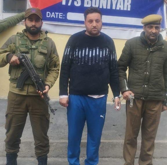 Baramula Police booked another Notorious Drug smuggler namely Rafeeq Ahmad Khan of Trikanjan Boniyar under J&K PSA
