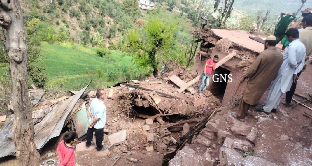 Woman injured As Mud House Collapses In Poonch