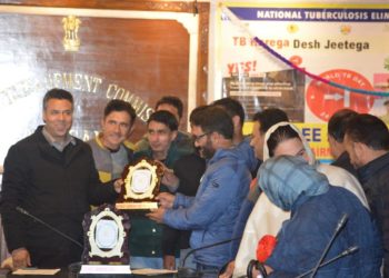 Kulgam declared TB-free district, gets gold as part of TB district Anantnag