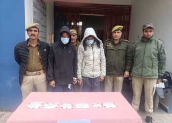 Two Narcotics peddlers nabbed by Police  in Mendhar