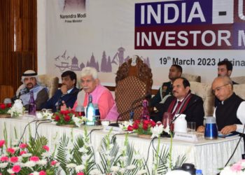 Lt Governor addresses India-UAE Investment Summit at Srinagar
