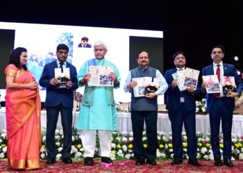 Every Taxpayer must come forward & contribute towards nation building: Manoj sinha