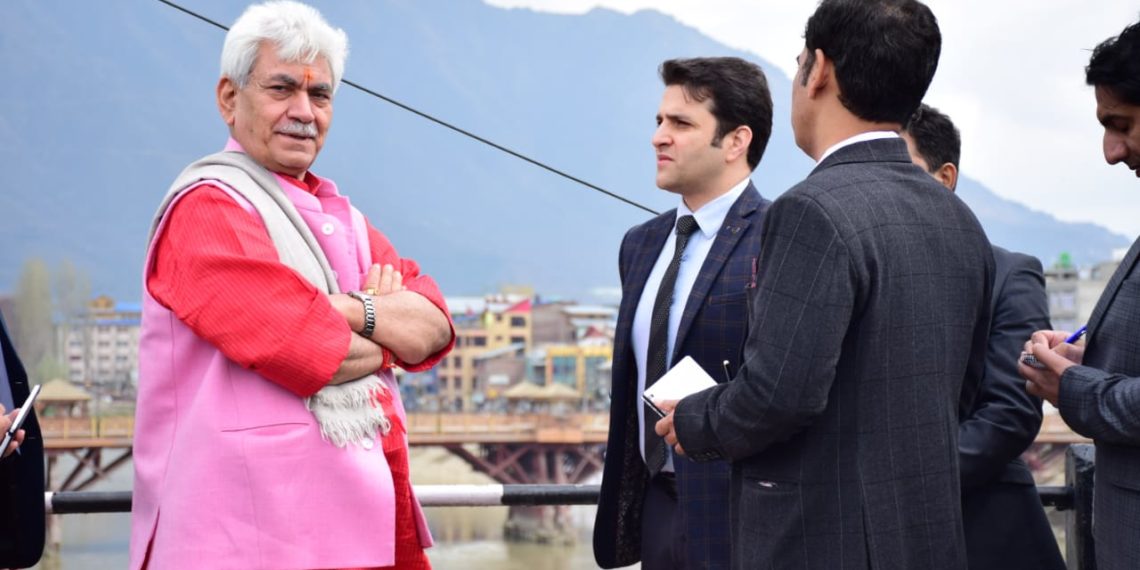 Lt Governor conducts on-site inspection and reviews ongoing work of Jhelum Riverfront