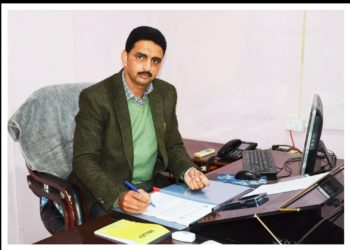 Mohammad Aslam assumes charge of Joint Director Information Kashmir