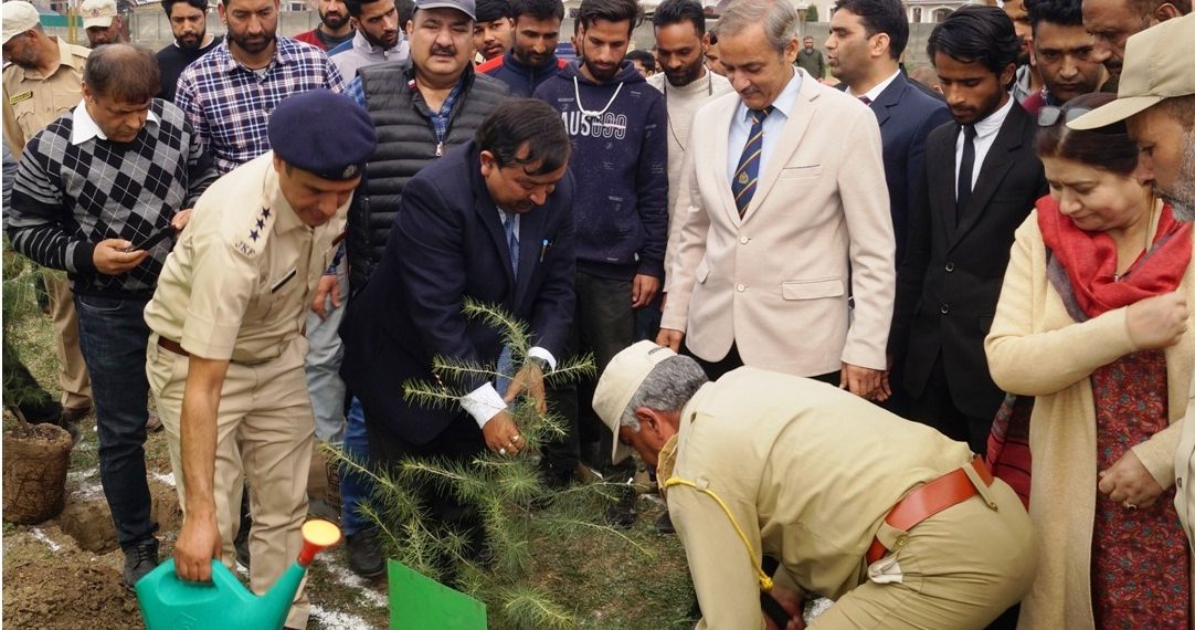 Deptt of Social Forestry organises Mega-Plantation Drive at Kashmir University Campus
