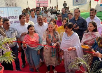 Sheetal Nanda inaugurates Smart Classrooms in Govt Schools of Samba