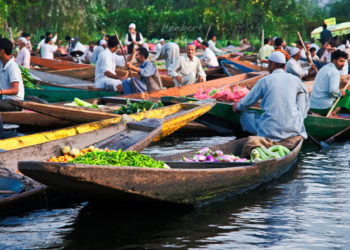 DAILY LIFE IN KASHMIR – DEPICTING NORMALCY