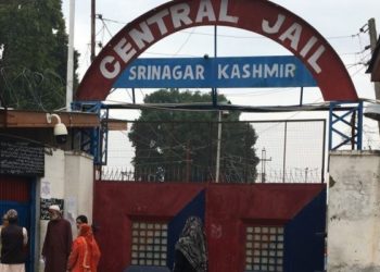 Two notorious thieves booked under PSA in Budgam