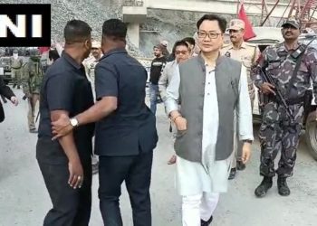 Union Minister Kiren Rijiju’s car meets with minor accident in J&K
