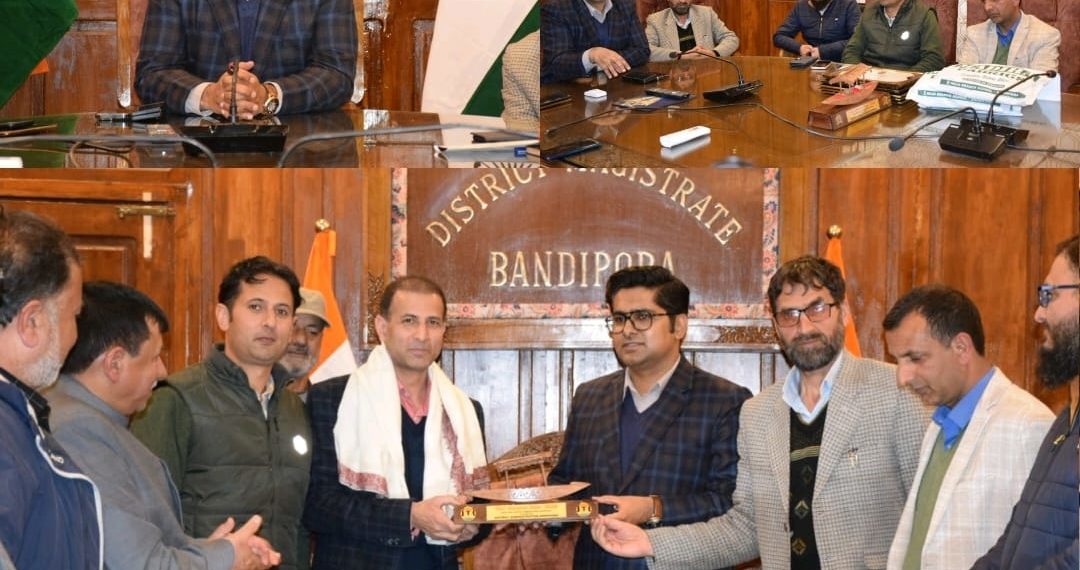 DC Bandipora hosts farewell to accord warm send off to retiring officers