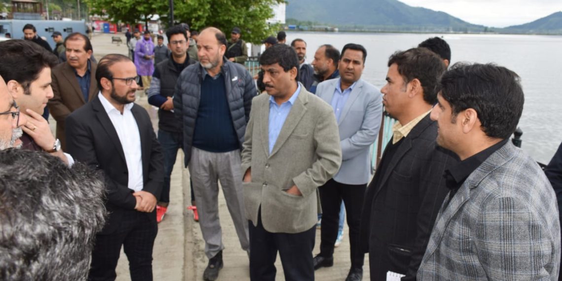G-20 Summit | CS conducts city tour; Directs for accelerating pace of work to meet deadlines 