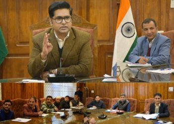 DC Bandipora convenes meeting of political parties to discuss special summary revision