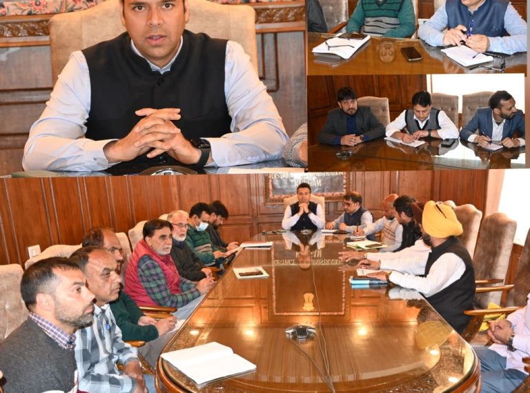 DC Kulgam reviews arrangements for Baisakhi festival 