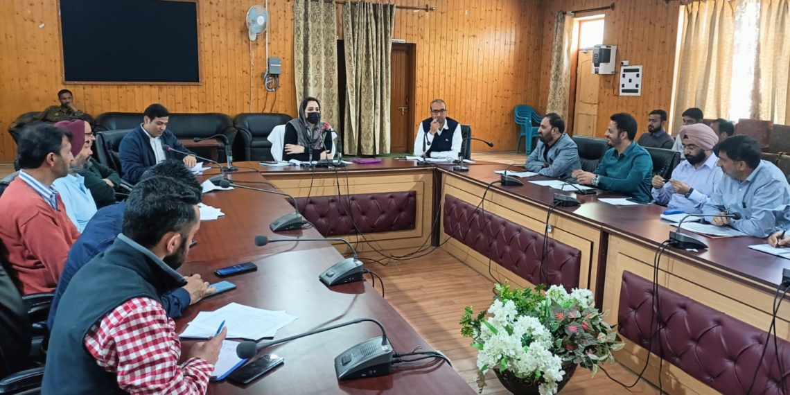 DC B’la reviews Capex Budget 2022-23; formulation of Plan 2023-24