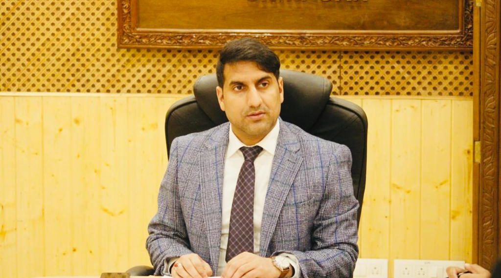 District Election Office Srinagar conducts Voter Sensitization Camps under SVEEP 