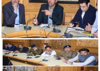 Execute developmental & beautification works of Srinagar at industrial scale: Div Com Kashmir