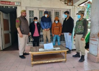 04 Drug peddlers arrested in Budgam, contraband substance recovered