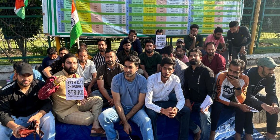 AAP Youth Wing met agitating Fire Service and Emergency Services Aspirants here at Jammu