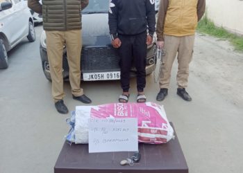 Most wanted drug smuggler arrested in Baramulla,  Vehicle seized : Police