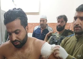 Civilian shot at, injured at Bijbehara