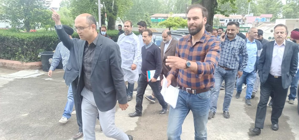 Secretary Health takes stock of health care arrangements for G20  meetings at Kashmir Nursing Home  