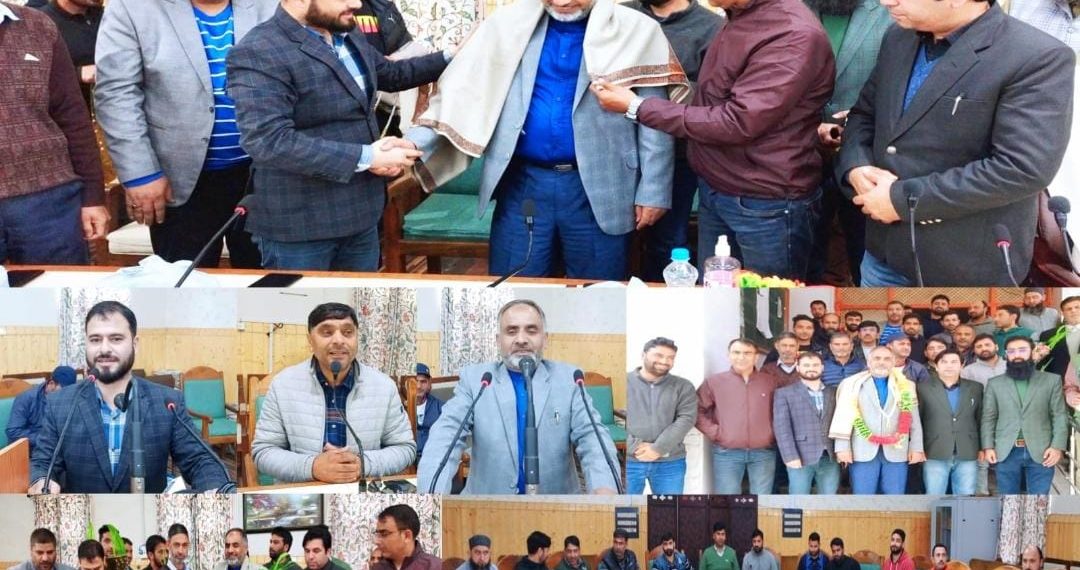 District Administration Kupwara bids farewell to retiring Dy. DEO Mehraj-u-din Wani