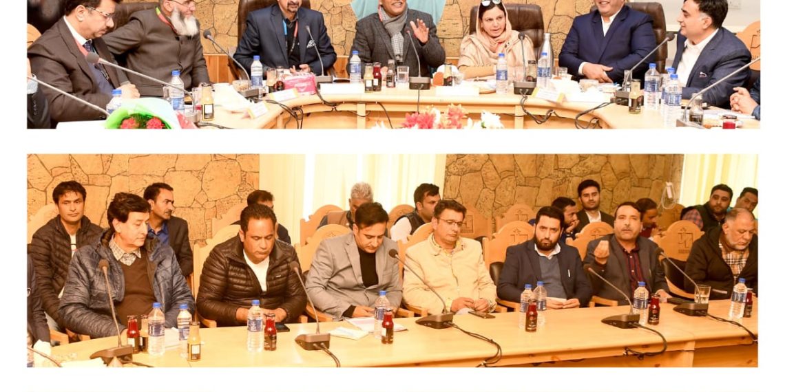 J&K Bank top management interacts with Lassipora Industrialists