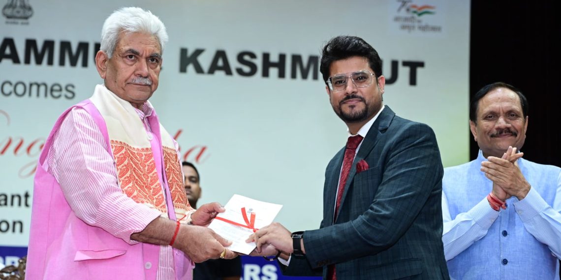 Lt Governor hands over appointment orders to newly inducted recruits of JKAS, JKPS & Accounts Service
