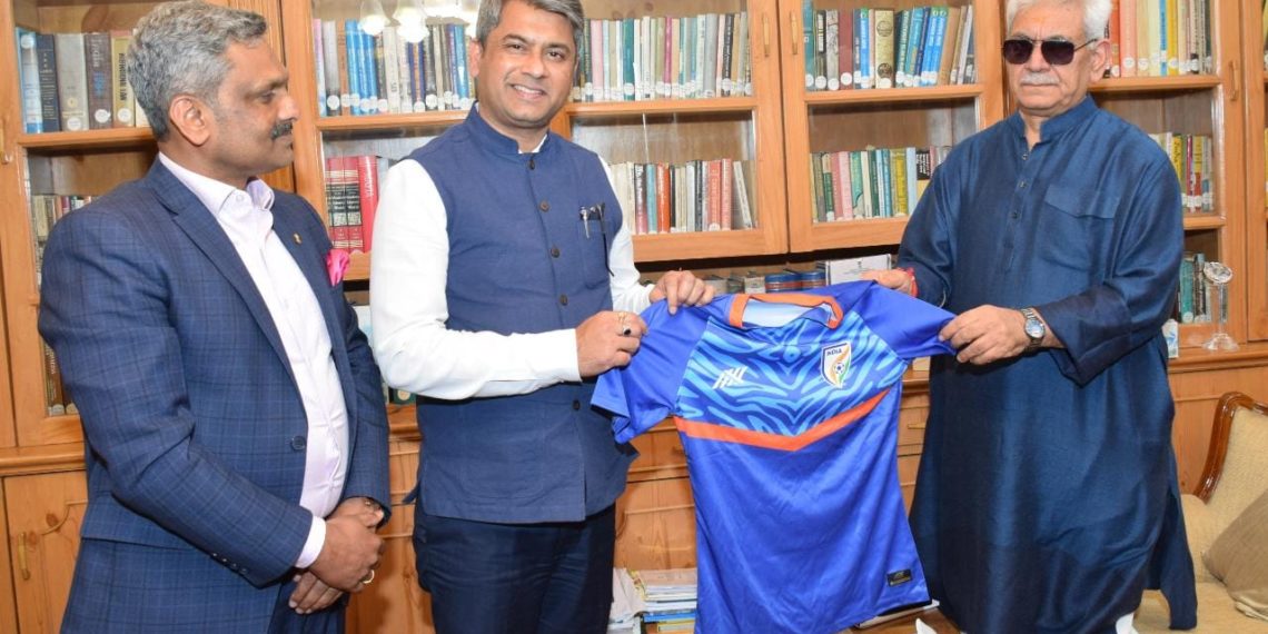 President All India Football Federation calls on Lt Governor