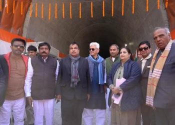 Shri Nitin Gadkari inspects Zojila Tunnel, Asia’s longest tunnel to establish all weather connectivity for Ladakh with Lieutenant Governor of Jammu and Kashmir Shri Manoj Sinha