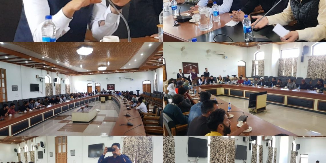DC Anantnag interacts with media fraternity
