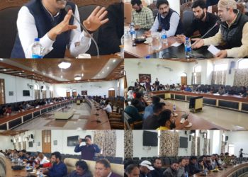 DC Anantnag interacts with media fraternity