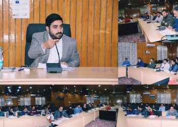 DC Budgam reviews status of PM-Kisan in district