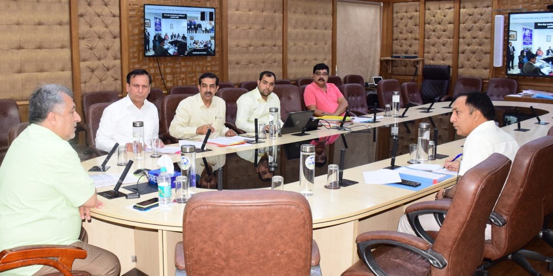 Dr Samoon chairs 17th meeting of Board of Governors of FCI, Jammu 