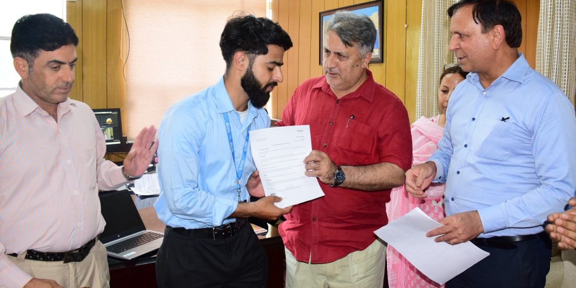 Dr Samoon distributes Job offer letters among ITI pass outs students 