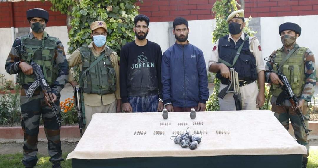 Police arrests 02 militant associates in Sopore