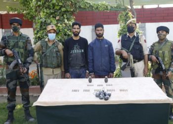 Police arrests 02 militant associates in Sopore