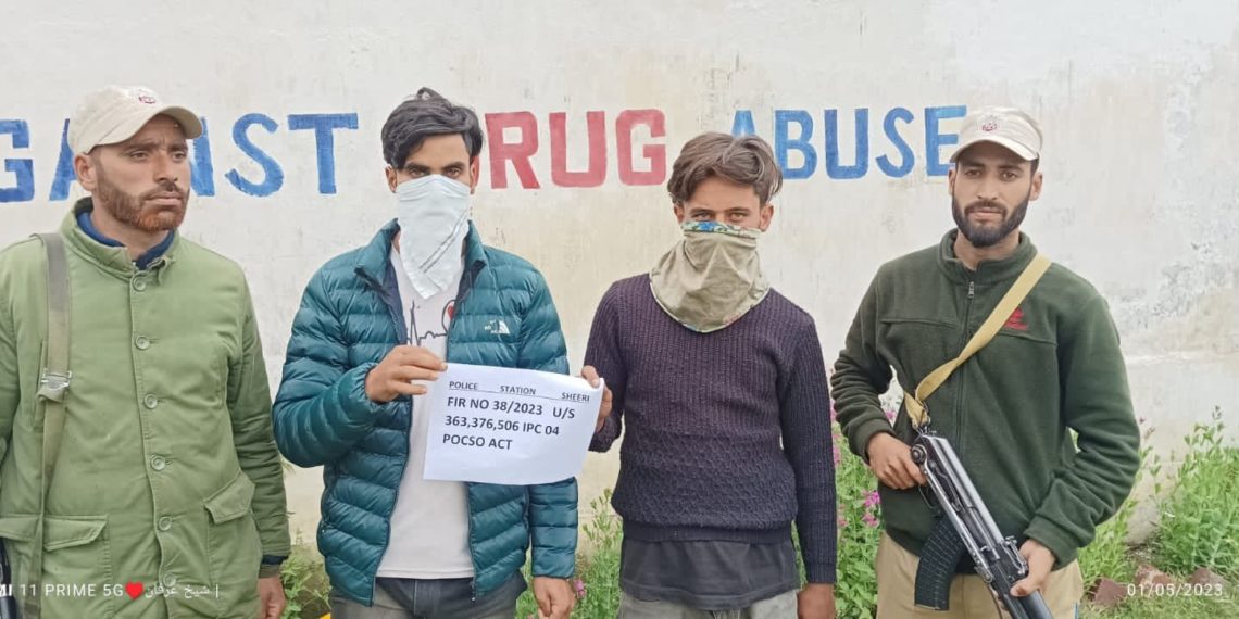 Baramulla police arrests 2 accuseds involved in kidnapping of  minor girls                  