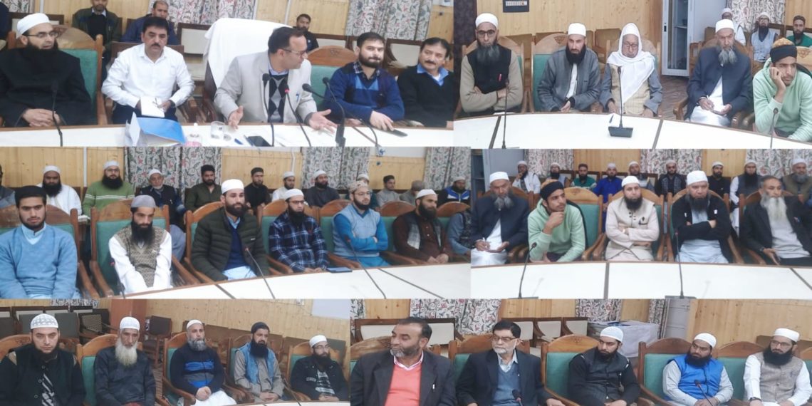 District Administration Kupwara ropes in religious leaders in war against Drugs. Ulmas conference held for sanitization,  spreading awareness