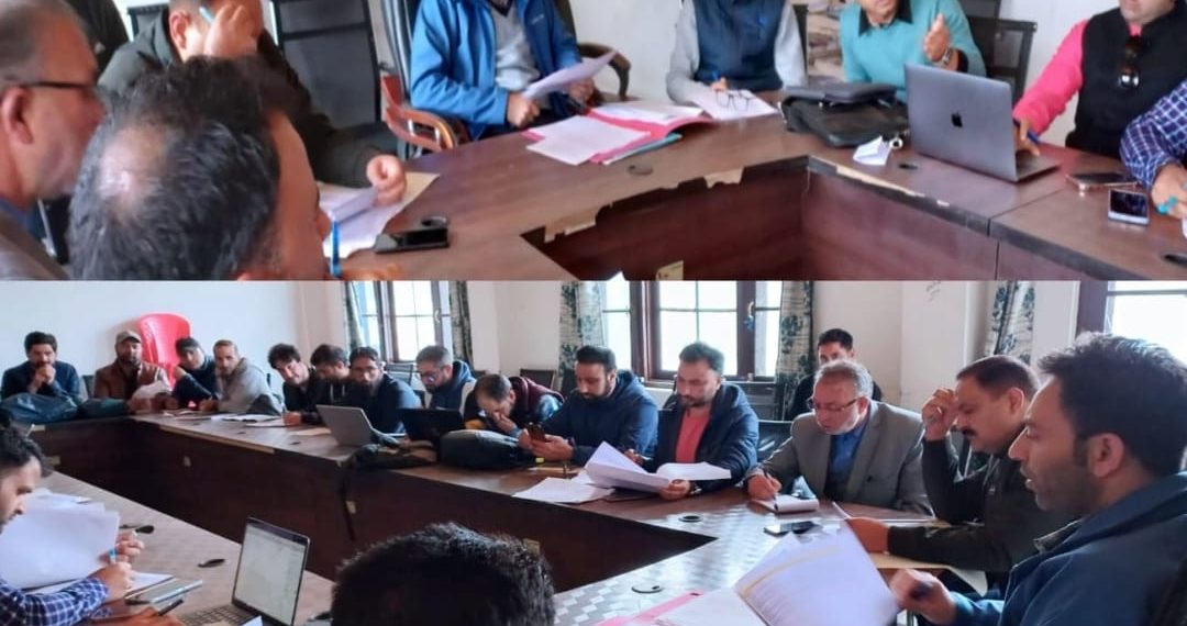 ACP Kupwara reviews different sanitation and development schemes 