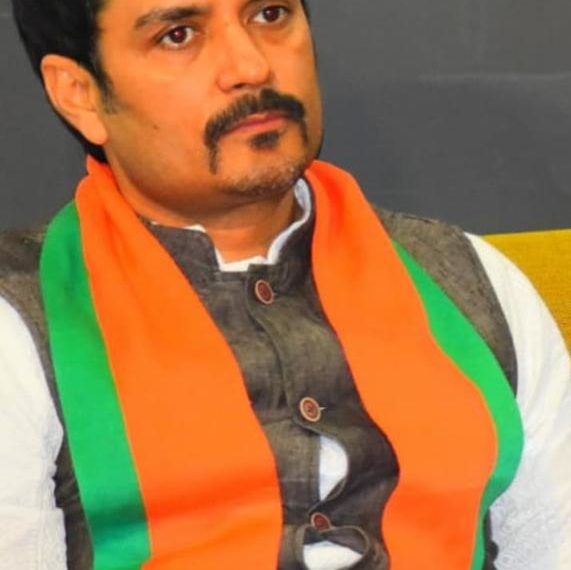 Abhijeet Jasrotia strongly condemns assault on senior leader in Srinagar, demands strict action against culprits 